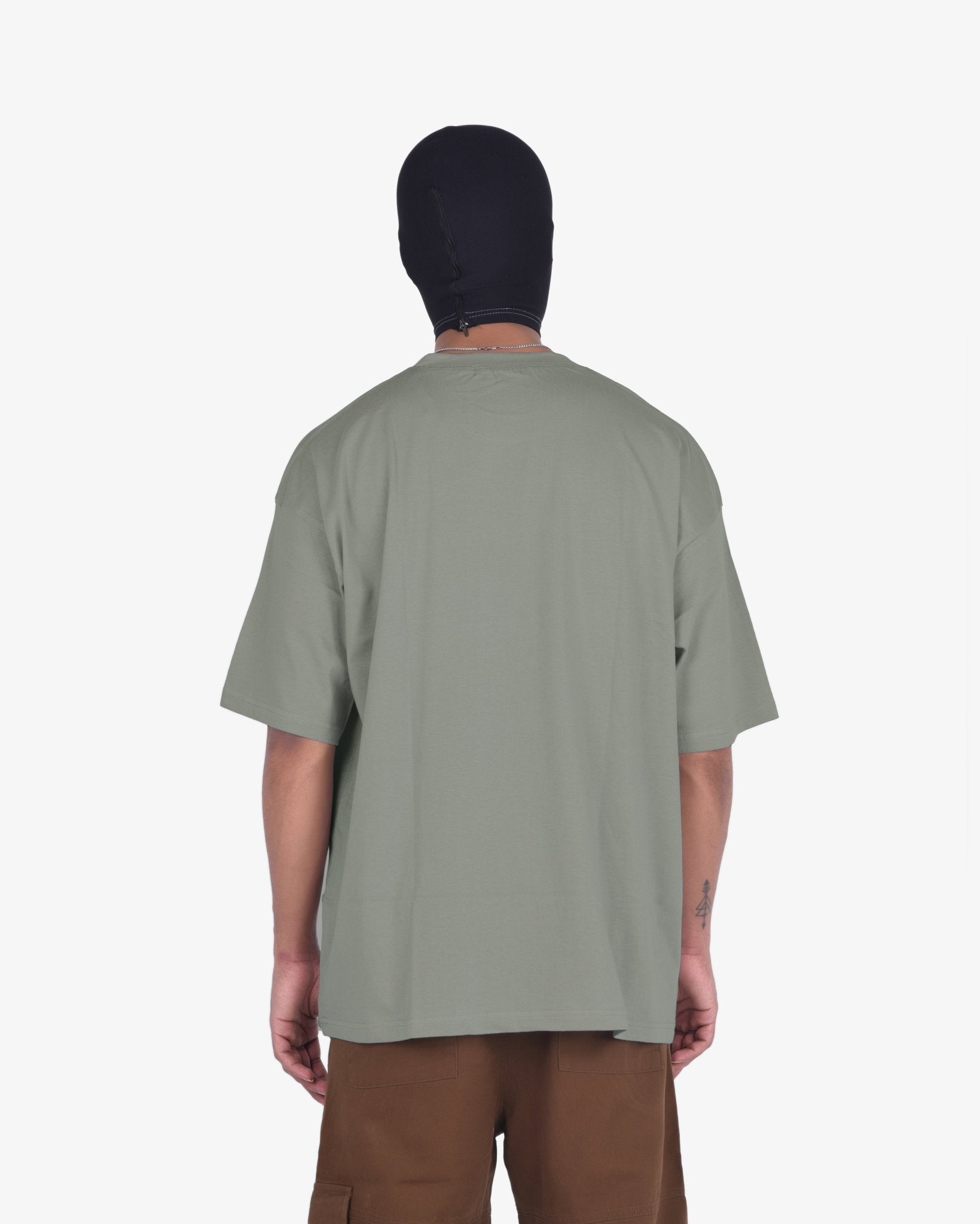 OVERSIZED T-SHIRT WITH CONTRAST PRINT