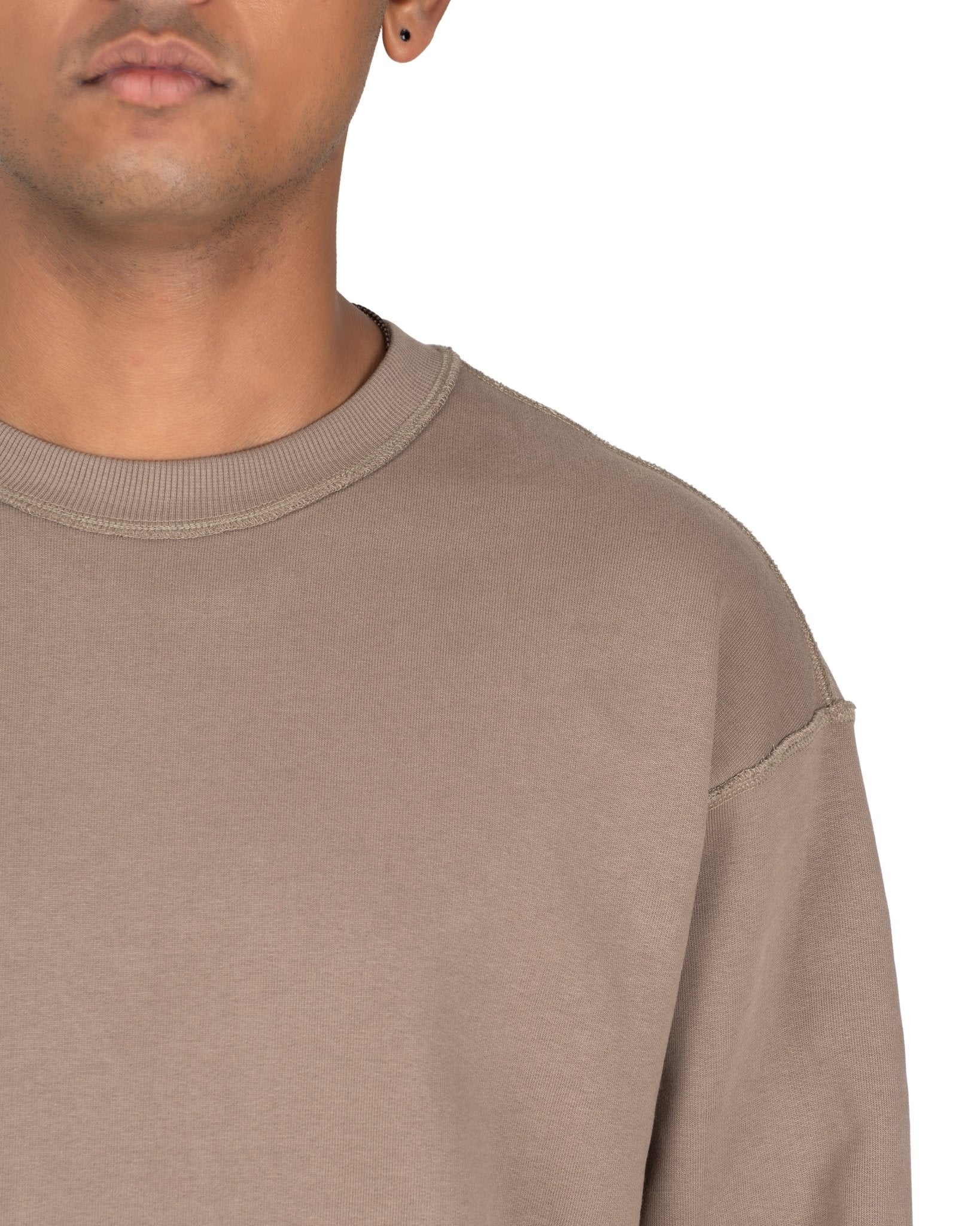 WALNUT RELAXED FIT SWEATSHIRT