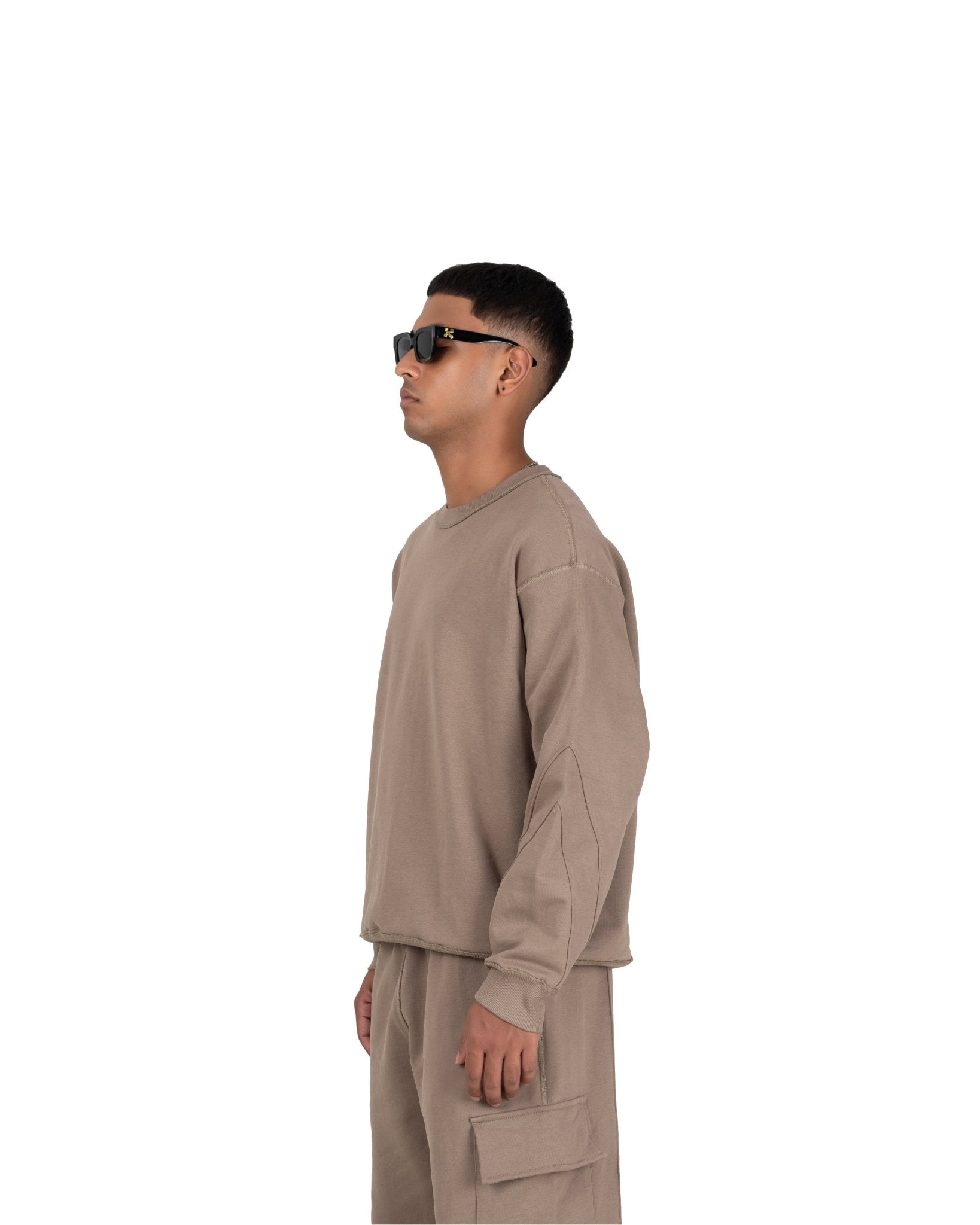 WALNUT RELAXED FIT SWEATSHIRT